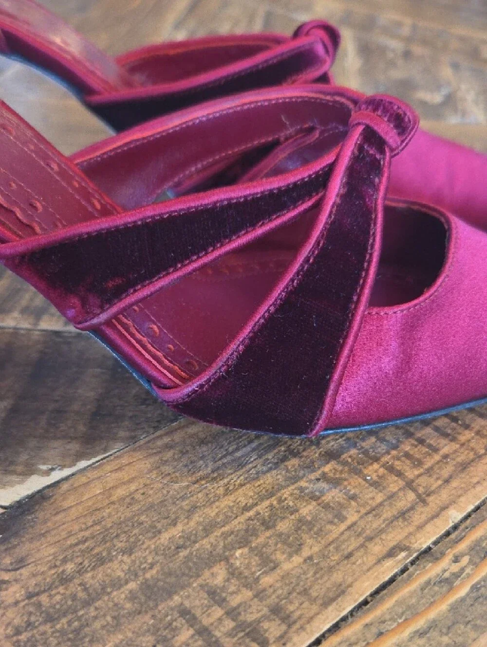 Brooks Brothers Burgundy Pointed-Toe Velvet D'Orsay Pumps with Knot Detail 9